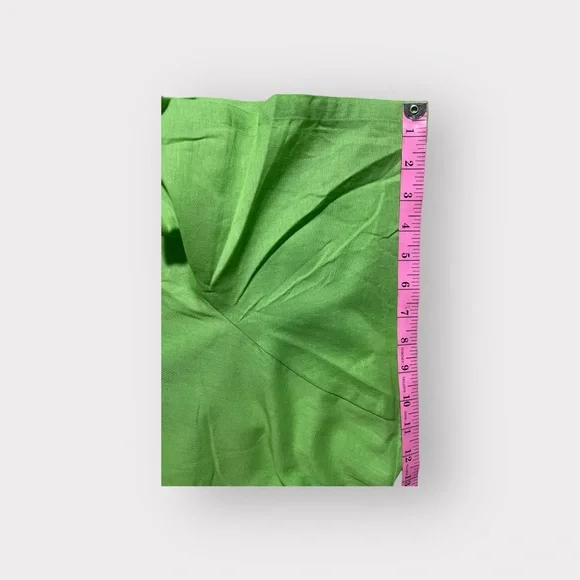 H&M pretty green button up shirt - Picture 4 of 8